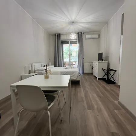 Bertora Center * ג'נובה